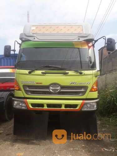 TRUK WING BOX TRONTON, HINO LOHAN FL 235 JW TH. 2015, TRONTON BANCI