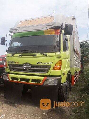 TRUK WING BOX TRONTON, HINO LOHAN FL 235 JW TH. 2015, TRONTON BANCI