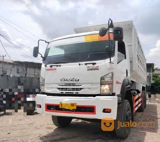 DUMP TRUK ISUZU GIGA FVZ 285 6X4 TAHUN 2019