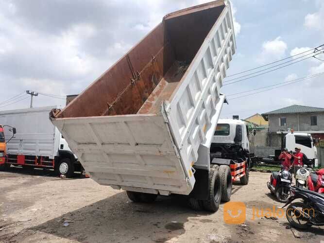 DUMP TRUK ISUZU GIGA FVZ 285 6X4 TAHUN 2019
