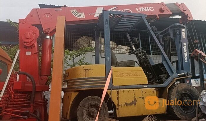 Unit Crane Unic / Furukawa Turbo V500 kapasitas 5 Ton