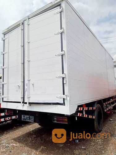 TRUK BOX MITSUBISHI FUSO 220 PS TH. 2013 Engkel 6ban