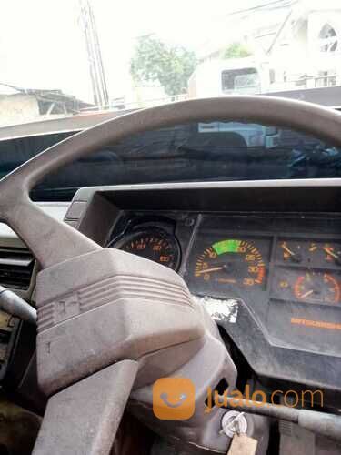 TRUK BOX MITSUBISHI FUSO 220 PS TH. 2013 Engkel 6ban