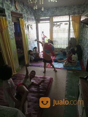 rumah Janda 120 mtr ciawi bogor samping villa nyoman. Pinggir jalan raya