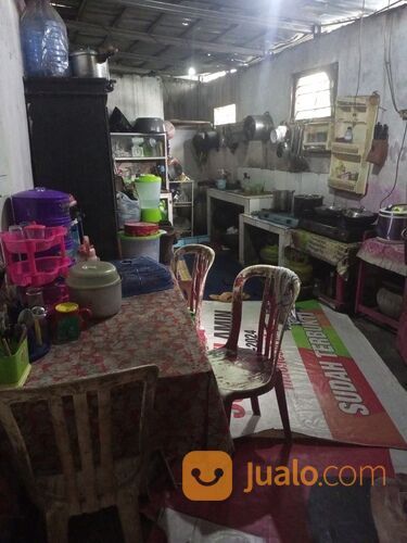 rumah Janda 120 mtr ciawi bogor samping villa nyoman. Pinggir jalan raya