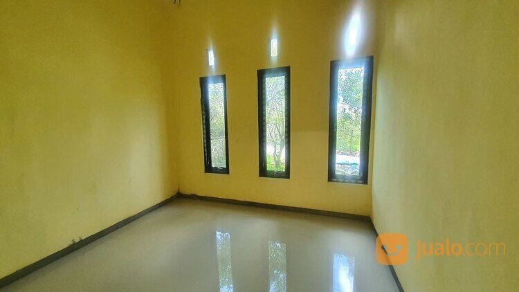 Villa Konsep Kebun Apel di Bumiaji Kota Batu Malang