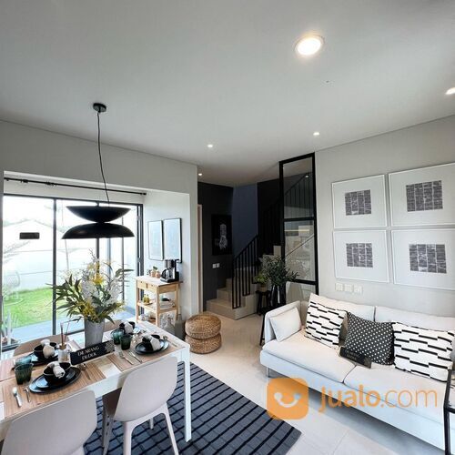 Rumah The Grand Kenjeran Akeno 2 Lantai 2Man Dekat Raya MERR Kenjeran