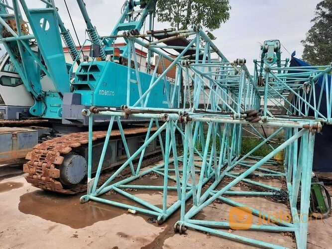 Crawler Crane Kobelco CKE800-1F Kapasitas 80 Ton