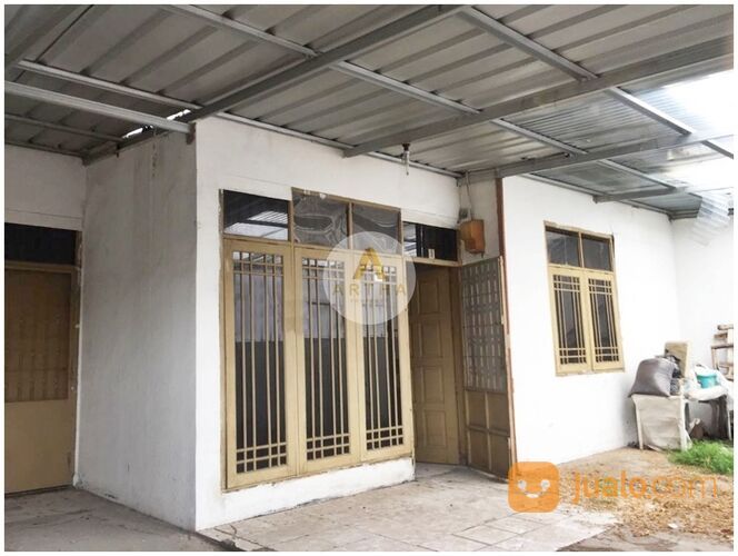Rumah 1 Lantai di Taman Cibaduyut Indah Bandung