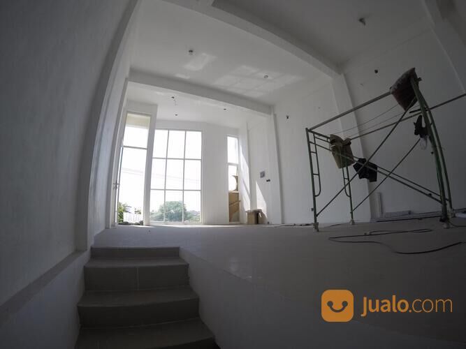 Ruko Pandugo, 3 Lantai, Bangunan Baru, Siap Pakai, Selangkah MERR