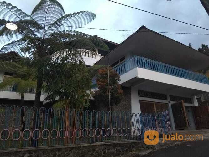 Villa 3 Lantai Sedap Malam Tretes View Pegunungan Sangat Bagus