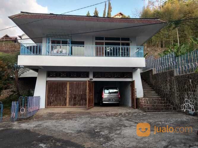 Villa 3 Lantai Sedap Malam Tretes View Pegunungan Sangat Bagus