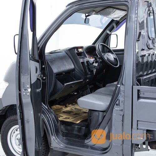 DAIHATSU GRANMAX (ROCK GREY METALLIC) TYPE STANDAR 1.3 M/T (2022)