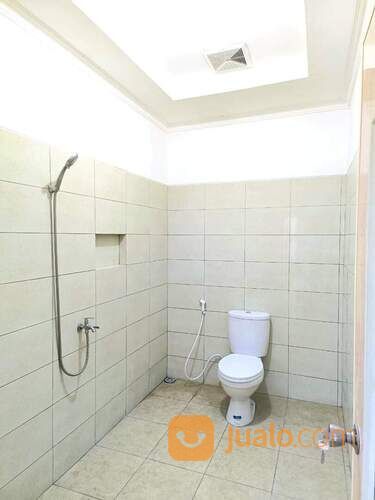 Rumah Tunjung Sekar Ikan Ikan Malang 925 Juta