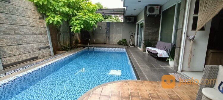 rumah bonus kolam renang duren sawit jakarta timur