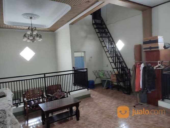 Rumah Hoek di perumahan wisma jaya bekasi timur