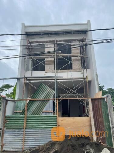 Rumah di Pradah Permai