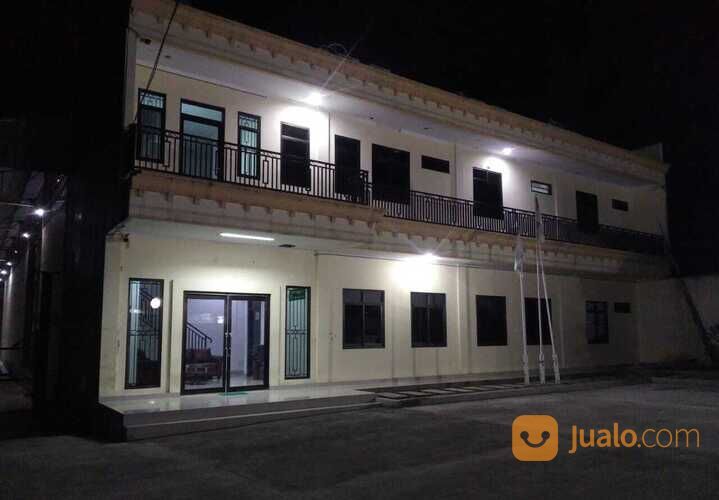 Gudang di Karawang Barat ,masuk tronton fuso