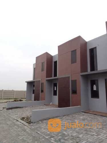 Cluster sepatan grande dekat bandara soetta