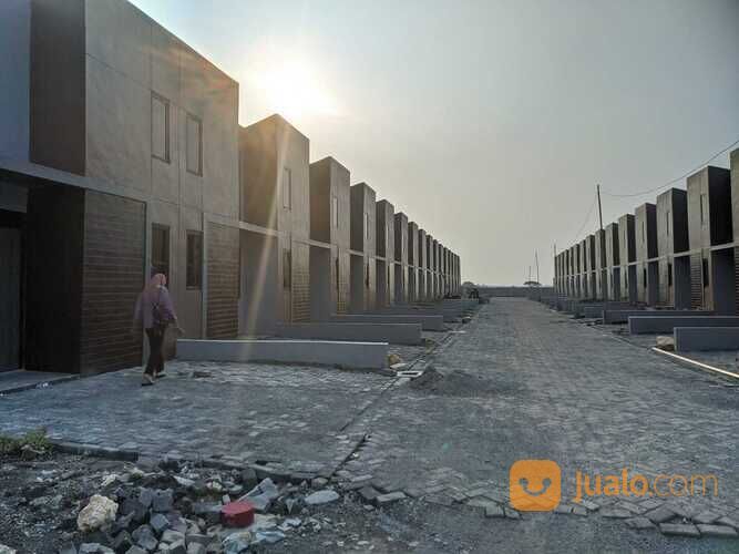 Cluster sepatan grande dekat bandara soetta