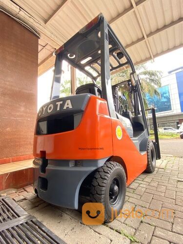 Forklift Toyota 60-8FD15 Bekas 1,5 ton Harga Murah Kondisi Istimewa