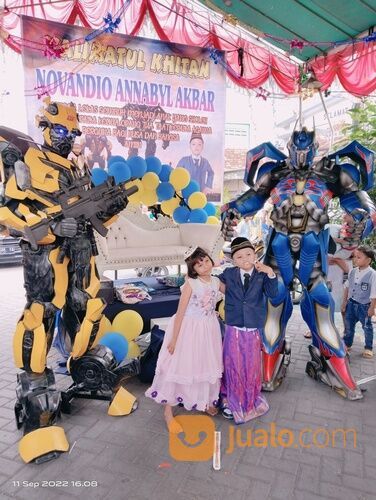 Ultah meriah bersama badut sulap acrobat