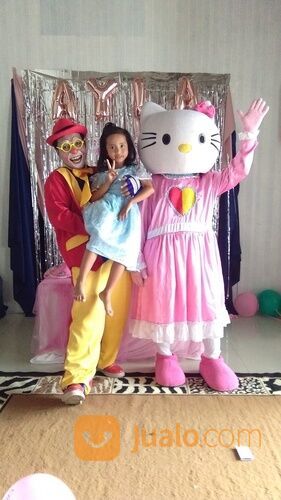 Ultah meriah bersama badut sulap acrobat