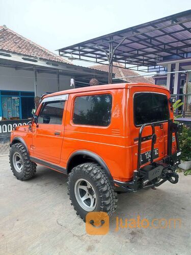 SUZUKI Jimny kATANA 83 asli trepes 4x4 aktif