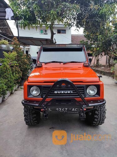 SUZUKI Jimny kATANA 83 asli trepes 4x4 aktif
