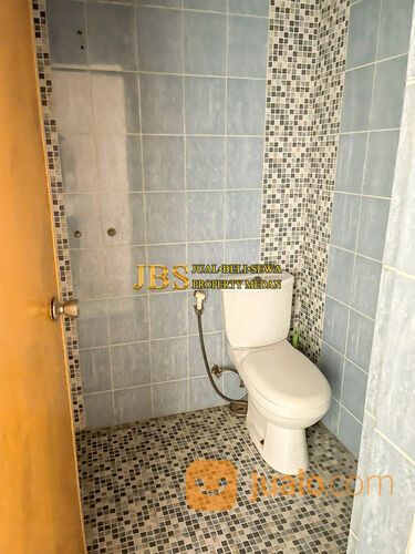 Villa Komplek Grand Mediteranian Jalan Sunggal