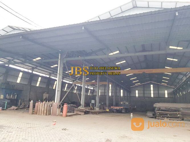 Gudang Di Jalan Letda Sujono Lewat Maju Bersama