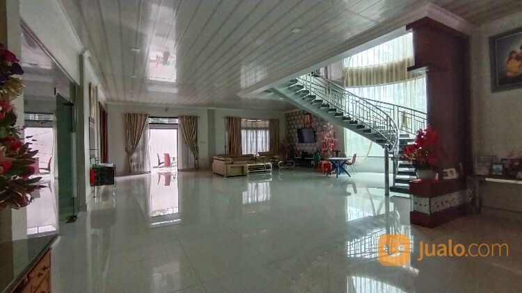 Rumah 2 Lantai Mewah Di Lokasi Palapa Kota Pontianak, Pontianak Selatan Kalimantan Barat