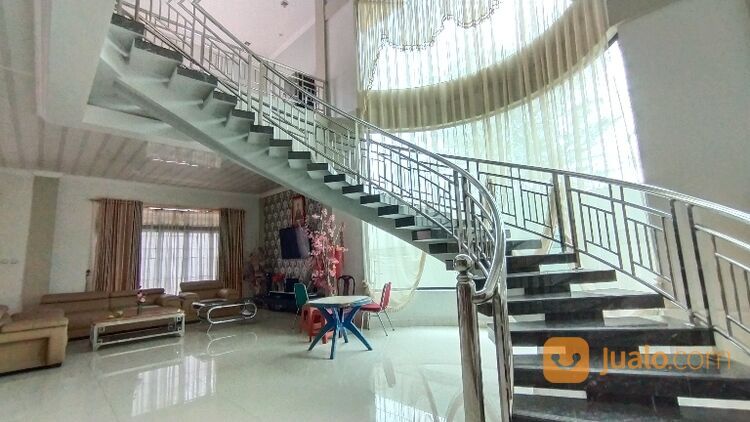 Rumah 2 Lantai Mewah Di Lokasi Palapa Kota Pontianak, Pontianak Selatan Kalimantan Barat