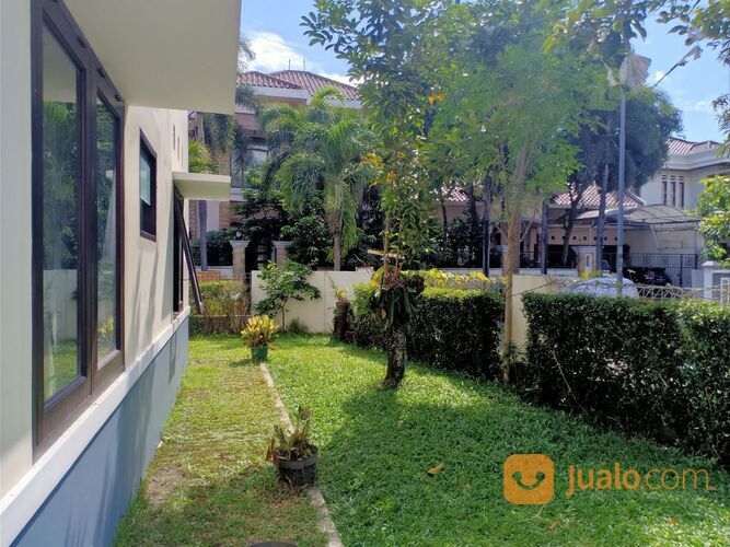 rumah SHM hook murah dlm komp.elit tanjung mas raya tanjung barat jakarta selatan