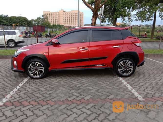 Toyota Yaris S TRD Sportivo Heyker 2017