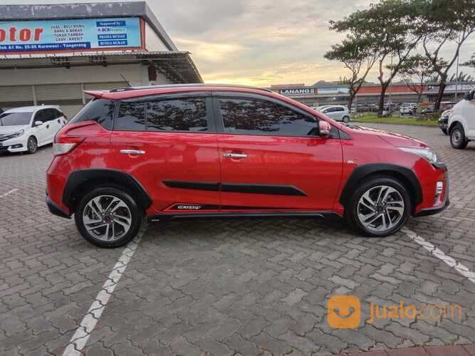 Toyota Yaris S TRD Sportivo Heyker 2017