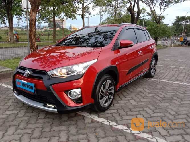 Toyota Yaris S TRD Sportivo Heyker 2017