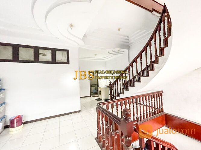 Rumah Jalan Perpustakaan Simpang Jalan Nibung Raya