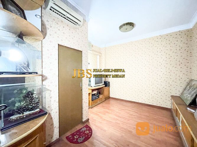 Rumah Jalan Perpustakaan Simpang Jalan Nibung Raya