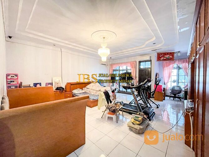 Rumah Jalan Perpustakaan Simpang Jalan Nibung Raya