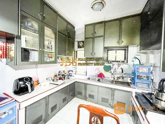 Rumah Jalan Perpustakaan Simpang Jalan Nibung Raya