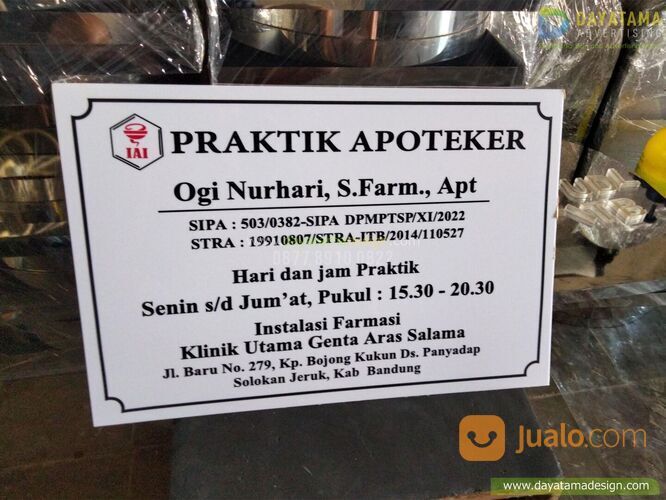 Plang Nama Apotek dan Praktek Dokter