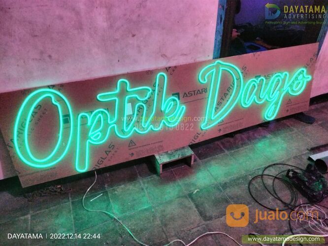 Neon Sign dan Neon Flex Custom Murah | Dayatama Advertising