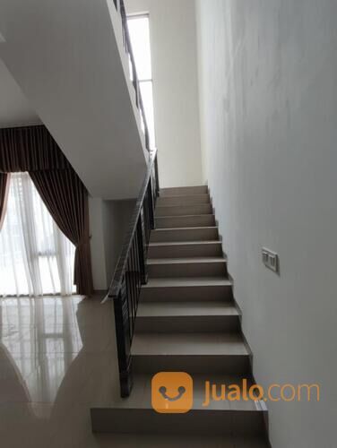 Rumah type alamanda luas 10x15 150m2 type 4KT Cluster Springville PIK 2 Tangerang