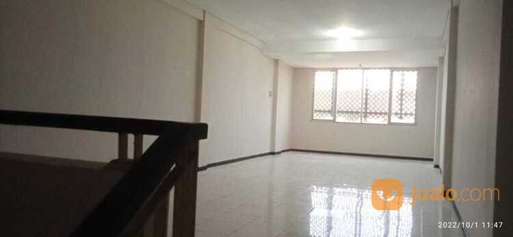 HADAP RAYA MERR BAGUS BUAT BRANDING Ruko 4 Lantai Icon 21 MERR Surabaya Parkir Luas