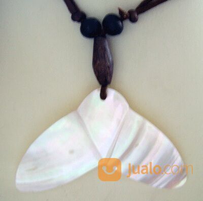 Aksesoris Kalung dari Kulit Kerang