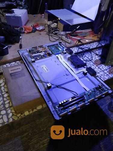 Kampung tengah Condet jasa perbaikan tv led smart tv panggilan wa 0895373924171