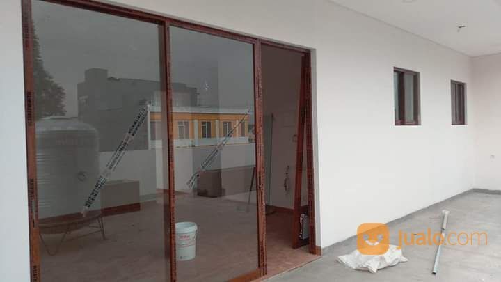 Kusen Aluminium Motif Kayu