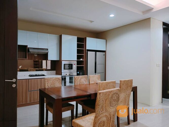 Rumah Mewah Full Furnish Dalam Perumahan Hyarta