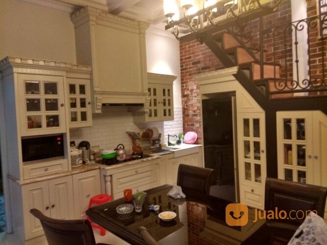 RUMAH MASIH GRESS 4 KT / 4 KM LOKASI DEKAT GERBANG TOL JOGLO